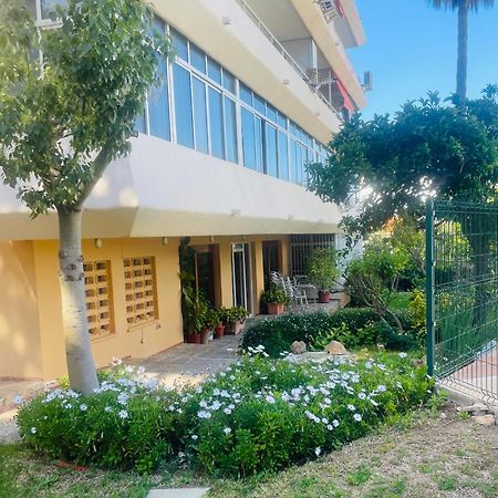 Estudio Nuevo Y Con Piscina Бенальмадена Экстерьер фото